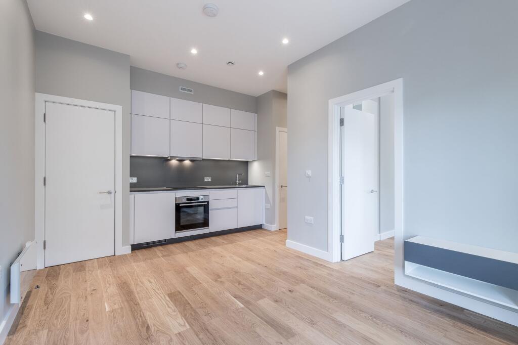 Main image of property: Flat 4 65 Argyle Road