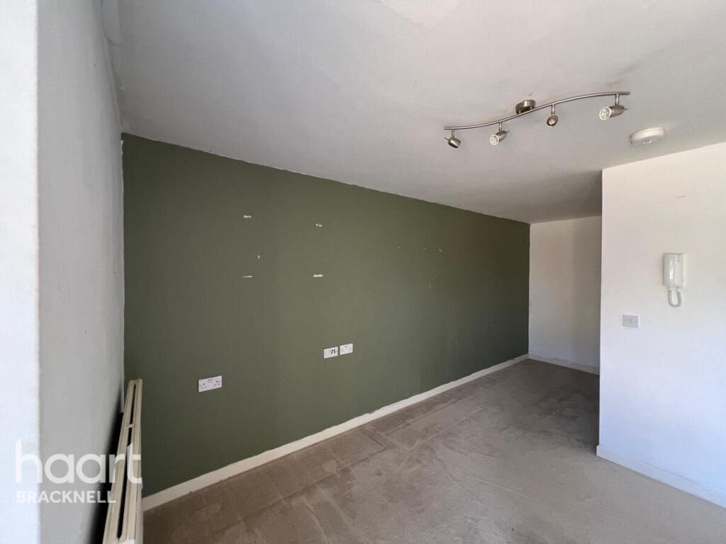 Main image of property: Great Hollands Square, Bracknell