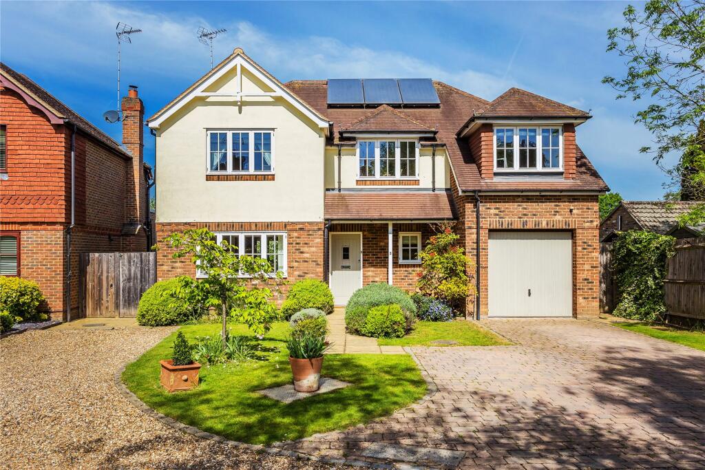 Main image of property: Old Oak Gardens, Morton Road, Horsell, Surrey, GU21