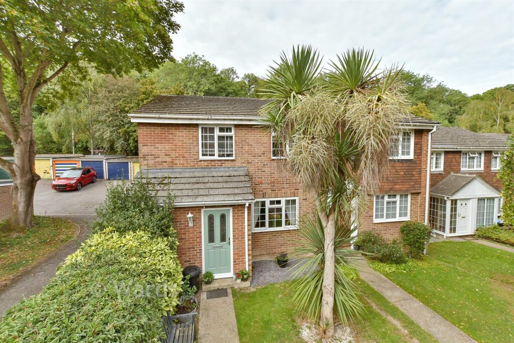 Main image of property: Meadowdown Close, Hempstead, Gillingham, Kent