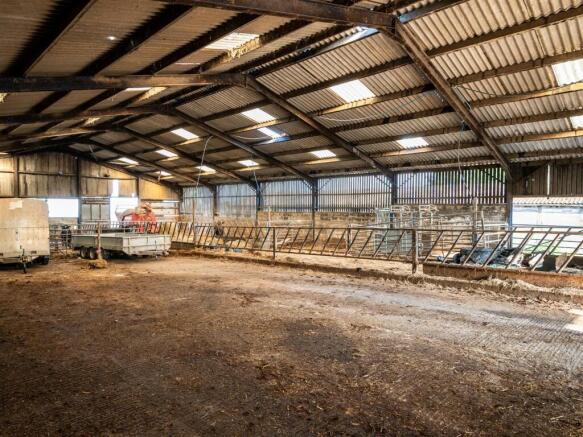 Barn 2