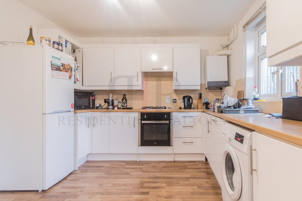 Main image of property: Estoria Close, London, SW2
