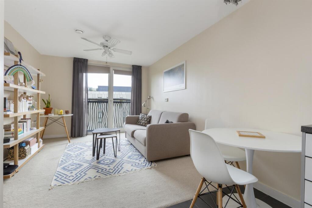 Main image of property: Woods House, Grosvenor Waterside, 7 Gatliff Road, London, SW1W