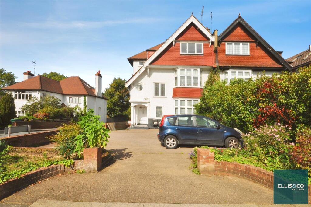 Main image of property: Hendon Lane, Finchley, N3