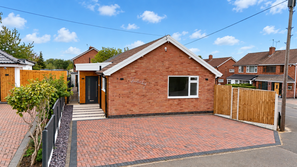 Main image of property: High Leys Drive, Oadby, LE2