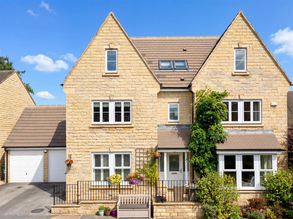 Main image of property: Cairn Avenue, Guiseley