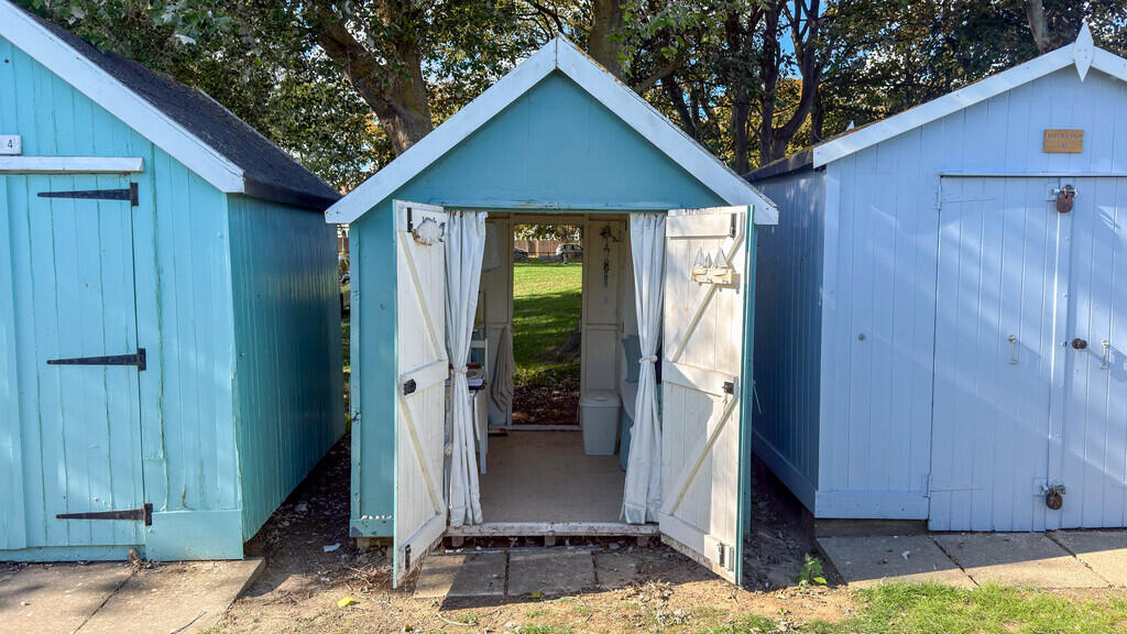 Main image of property: Beach Hut 265