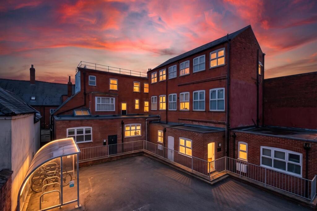 Main image of property: Elmer Street North, Grantham