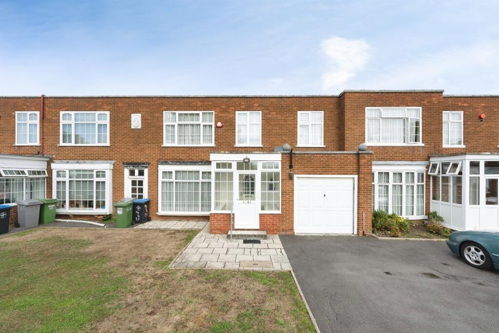 Main image of property: Kenyngton Place, Harrow