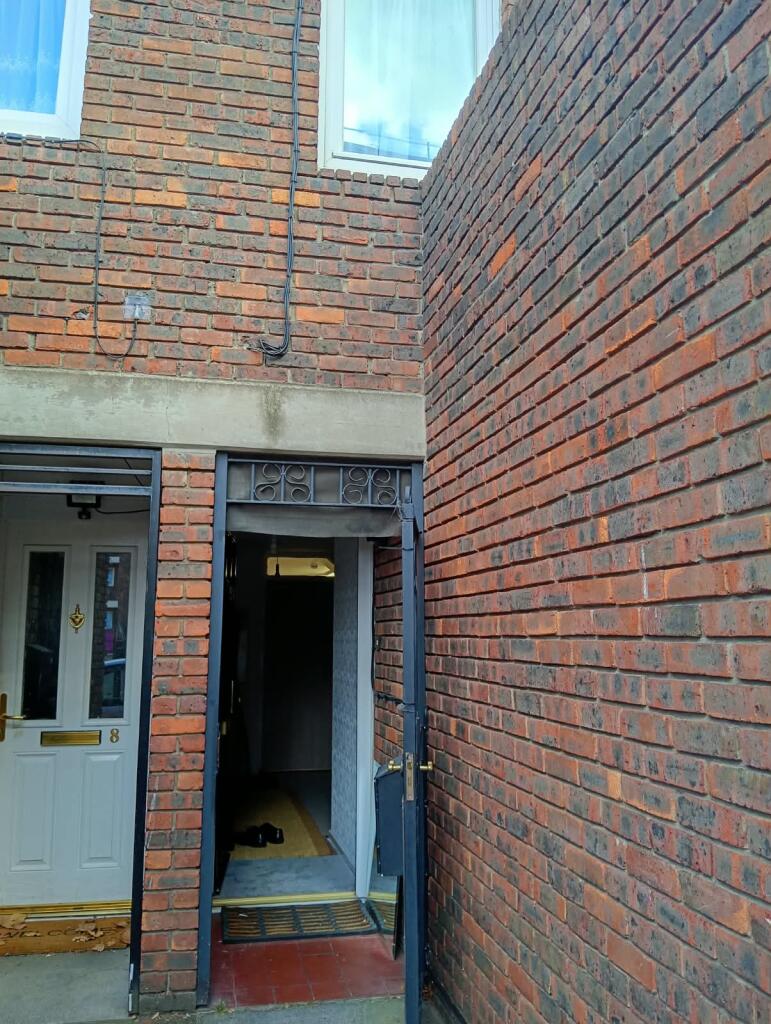 Main image of property: Kemps Drive, London, Greater London
