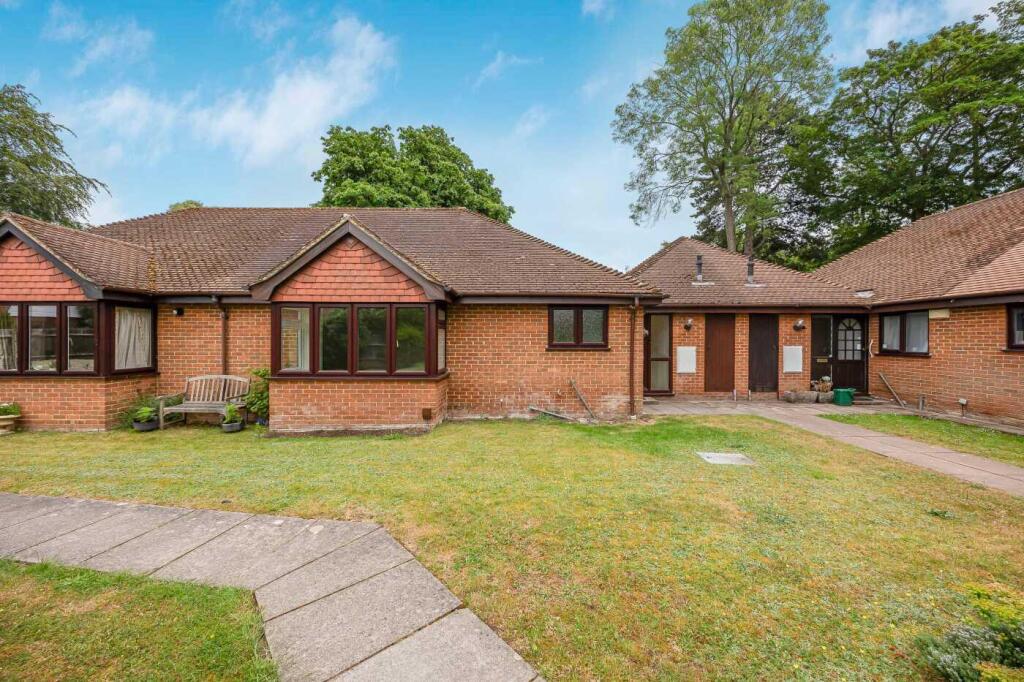 Main image of property: Chalcraft Close, Henley-On-Thames