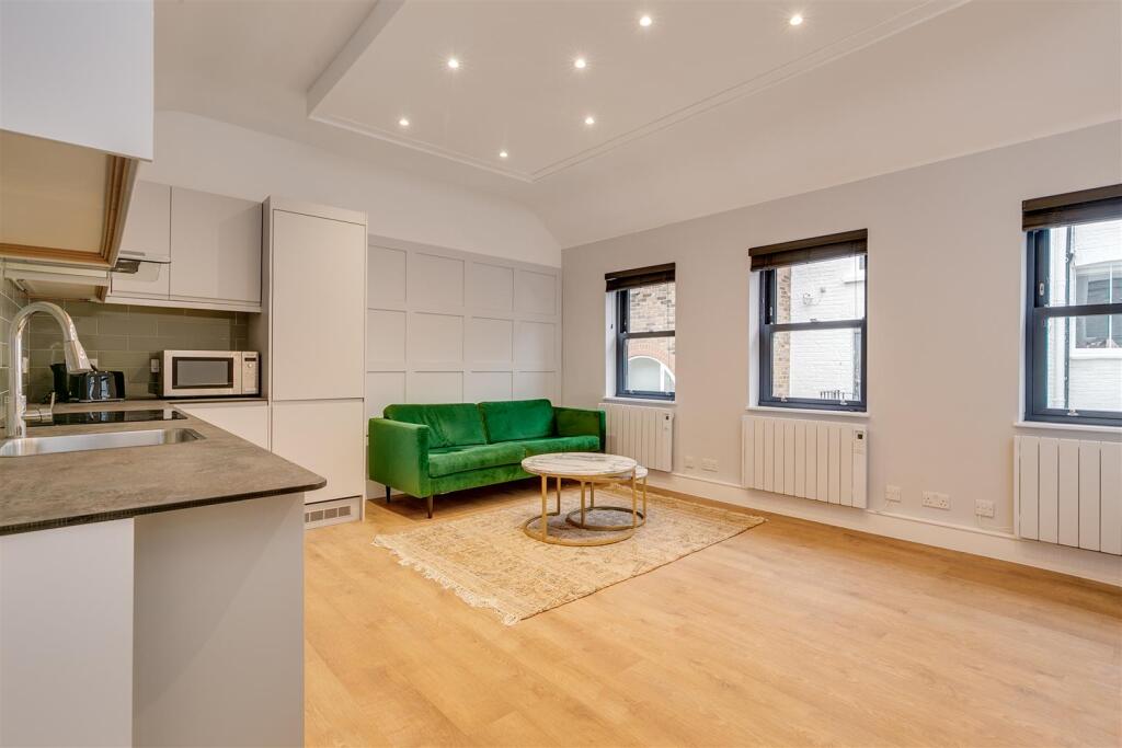 Main image of property: Devonshire Mews, London