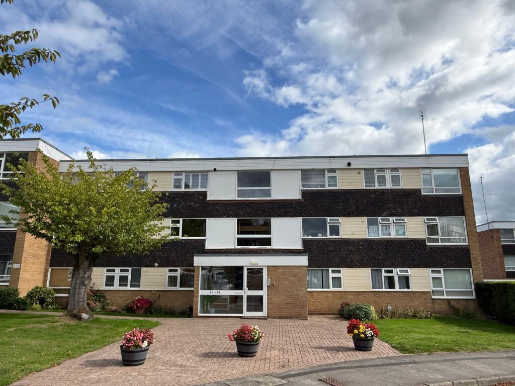 Main image of property: Hampton Lane, Solihull, B91