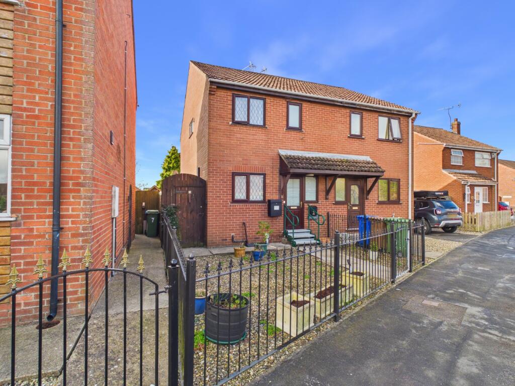 Main image of property: St. Quintin Park, Brandesburton, Driffield,  YO25 8SE