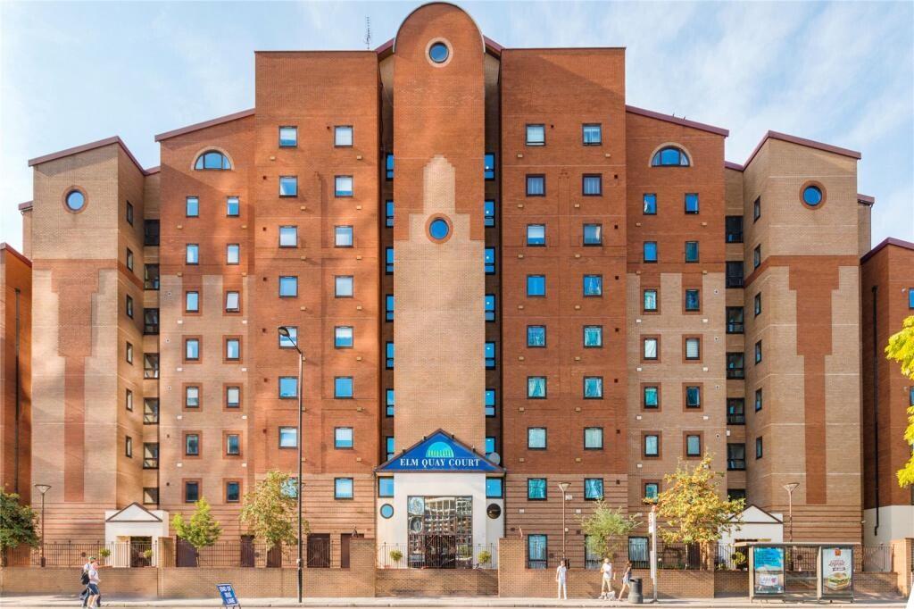Main image of property: SW8 5DE