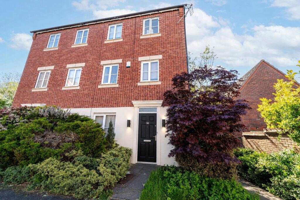 Main image of property: Warmstry Road, Bromsgrove, B60