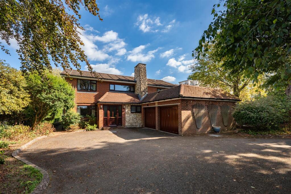 Main image of property: Keymer Road, Burgess Hill