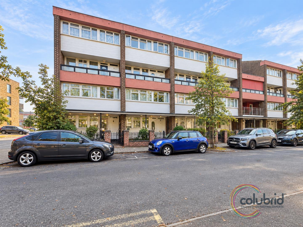 Main image of property: Seabrooke Rise, Grays