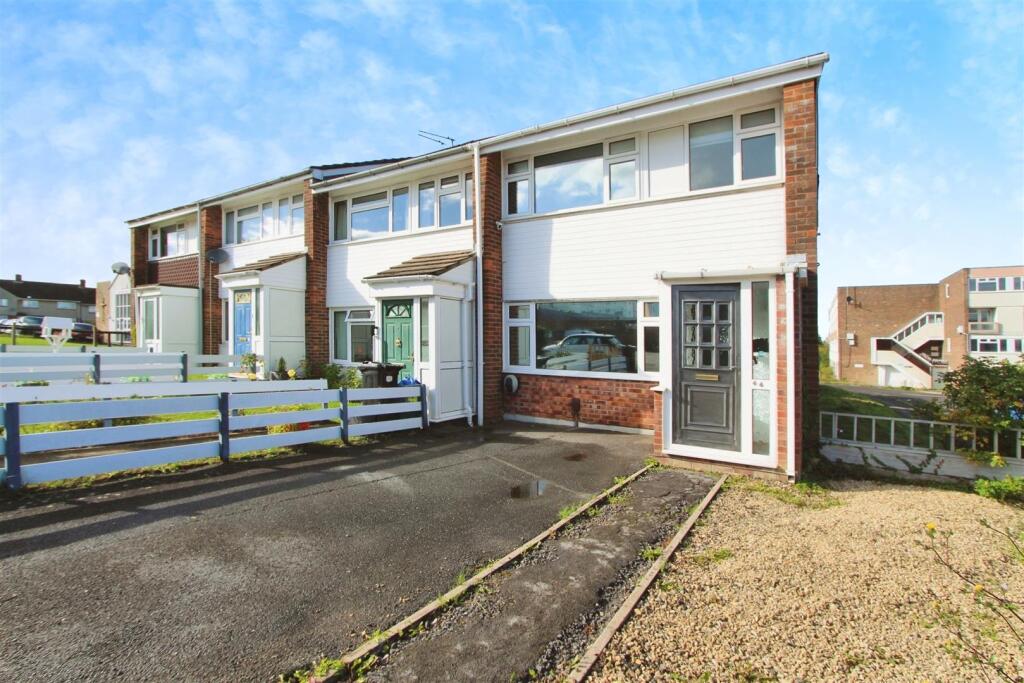 Main image of property: Queens Road, Keynsham, Bristol