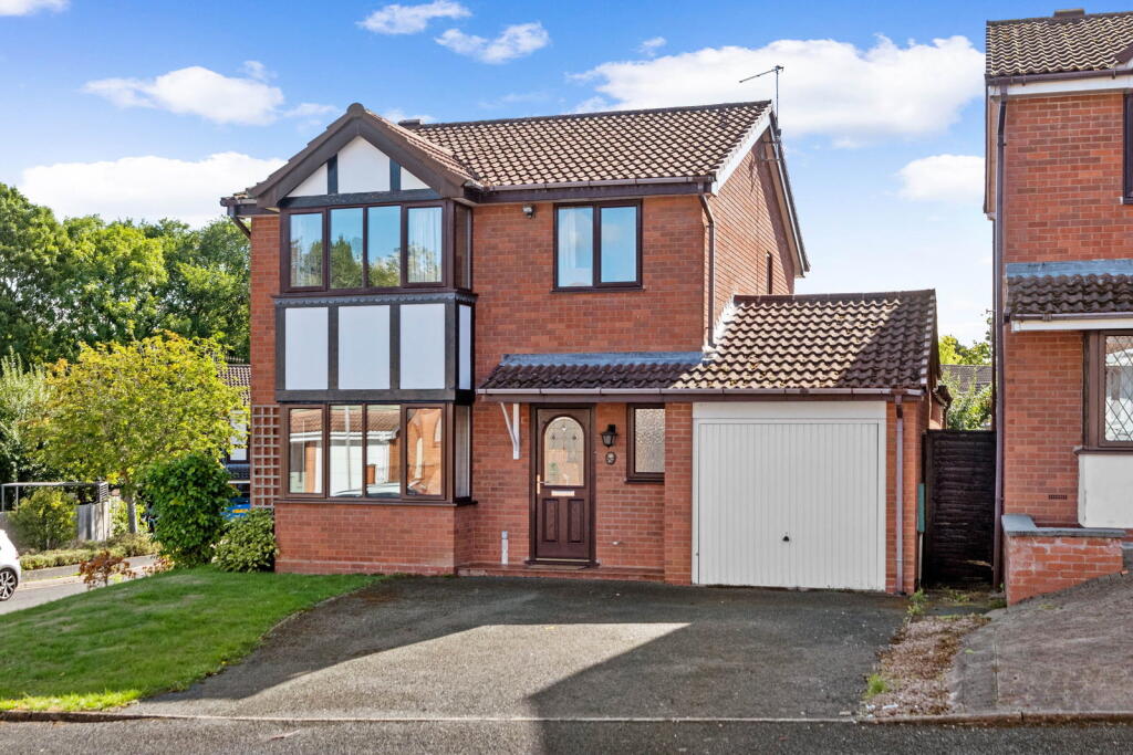 Main image of property: 47 Meadowbank Drive, St. John's, Worcester. WR2 5UB