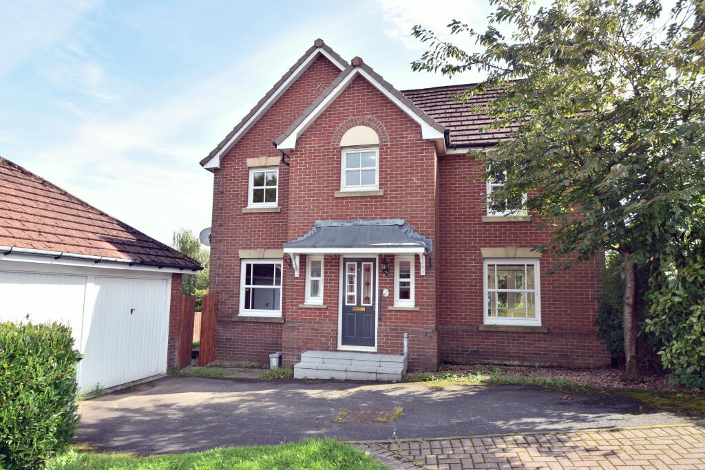 Main image of property: Macintosh Place, Falkirk