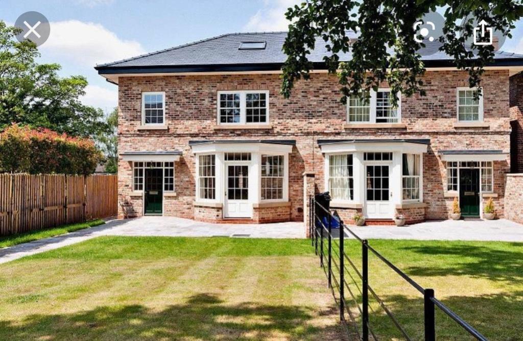 Main image of property: The Beeches, College Court, Dringhouses, York, YO24 