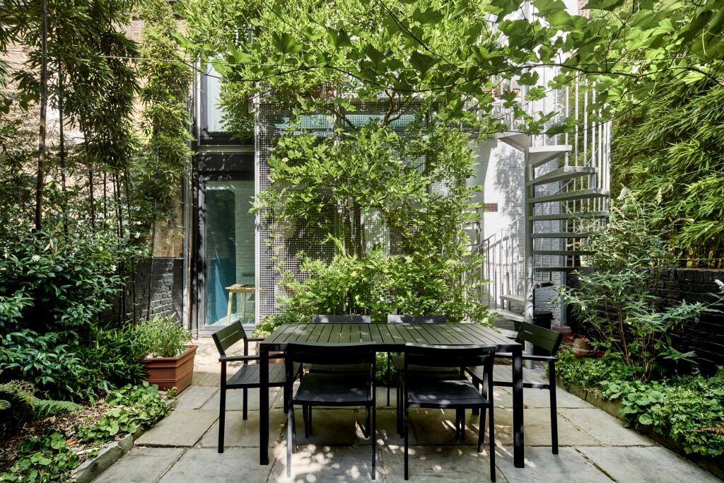 Main image of property: McGregor Road,  London W11