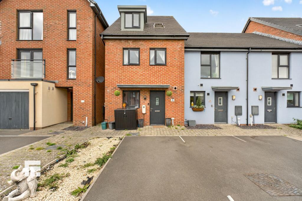 Main image of property: Barry, CF62