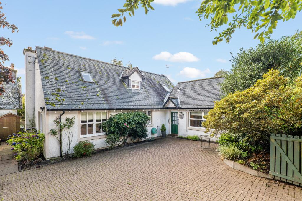 Main image of property: Holly Cottage,  Main Street, Killearn, Glasgow, G63