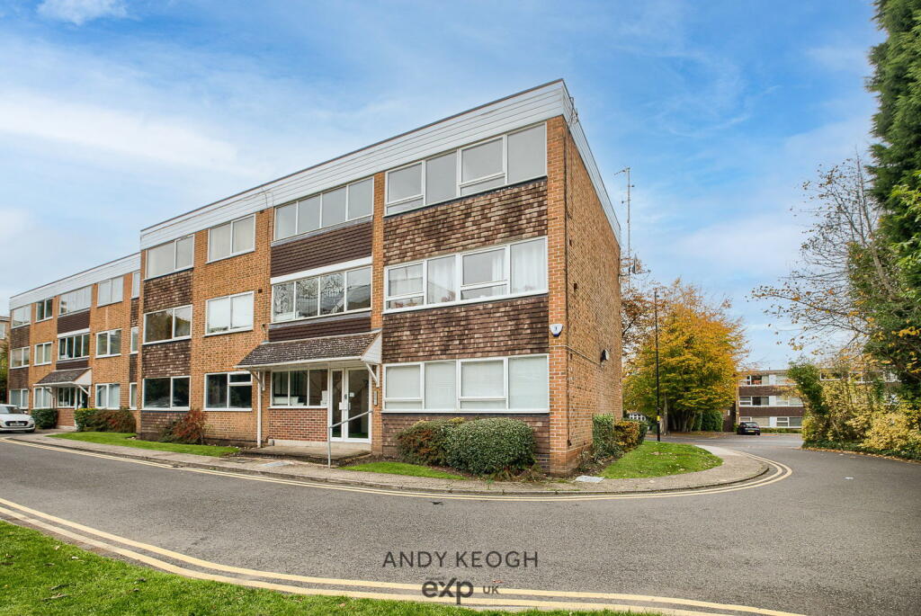 Main image of property: Flat 6 Kingston Court Lichfield Road, Sutton Coldfield, B74 2RT