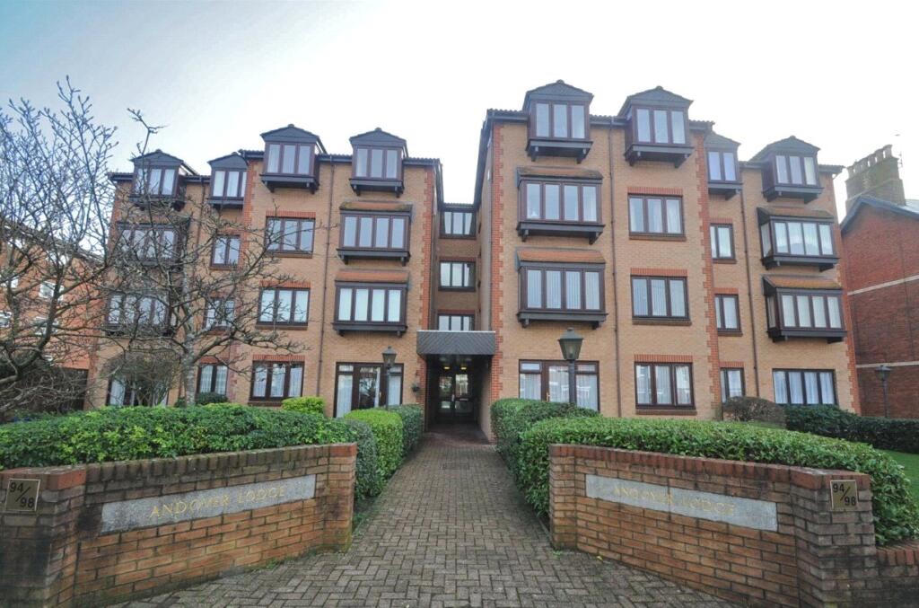 Main image of property: Parkstone Road, Poole, Dorset, BH15