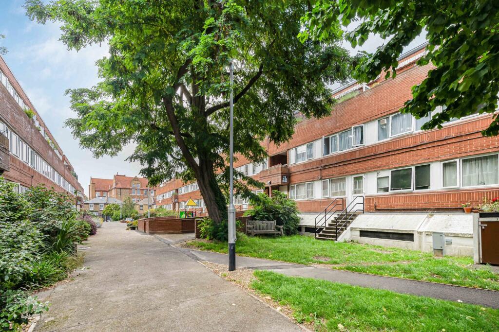 Main image of property: Banbury Street, London, SW11