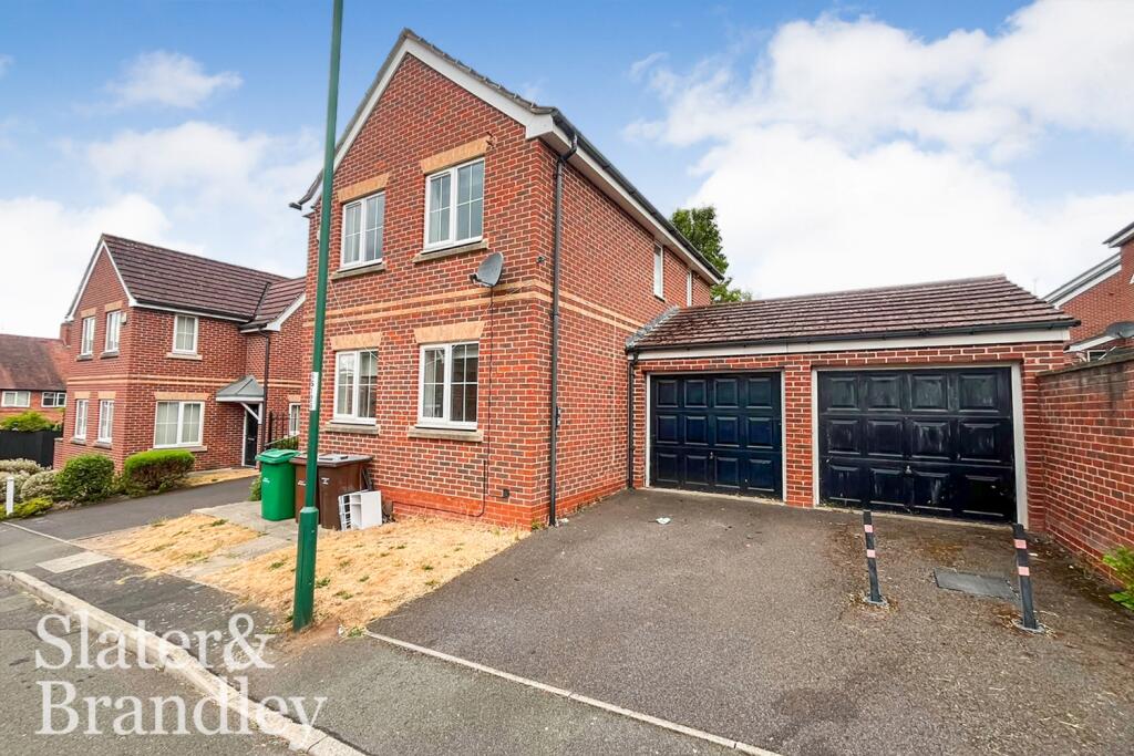 Main image of property: Smedley Close, Nottingham, NG8