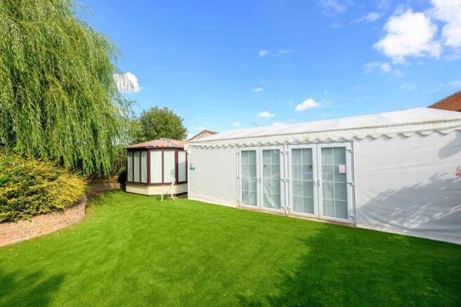 Attractive Gardens