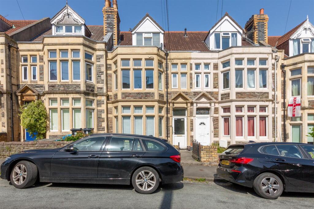 Main image of property: Harcourt Road | Redland