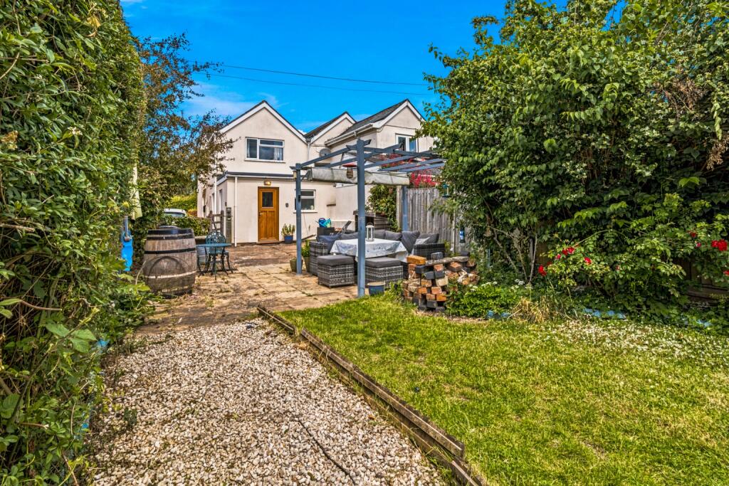 Main image of property: Interfields Cottage, Lower Interfields, Malvern, Worcestershire, WR14 1UU