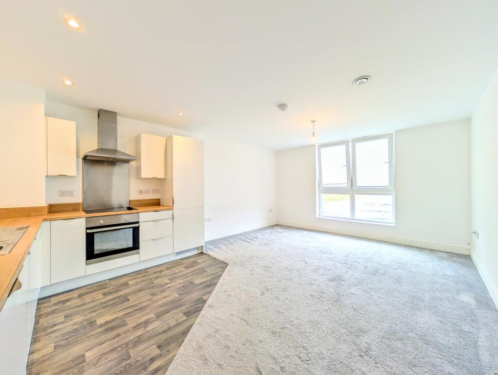 Main image of property: Broadwater Apartments, Southdownview Road, Broadwater, Worthing, West Sussex