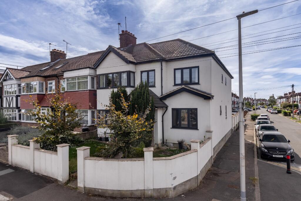 Main image of property: Snakes Lane East, Woodford, IG8