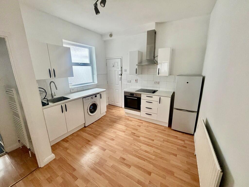 Main image of property: Chigwell Road, South Woodford