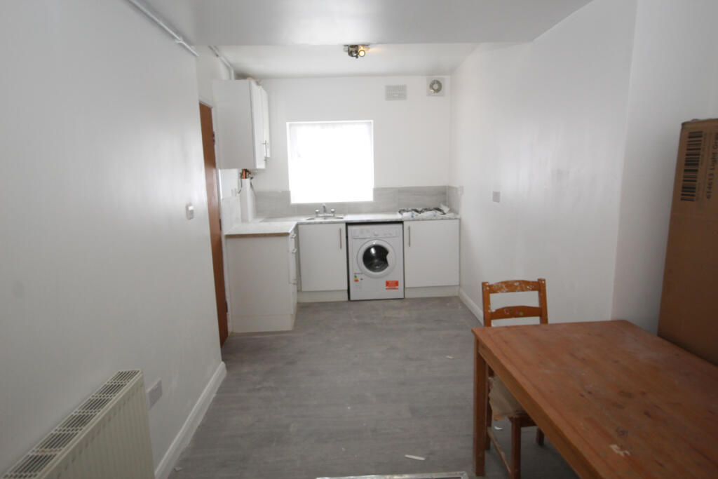 Main image of property: Park Avenue, Park Royal, London NW10