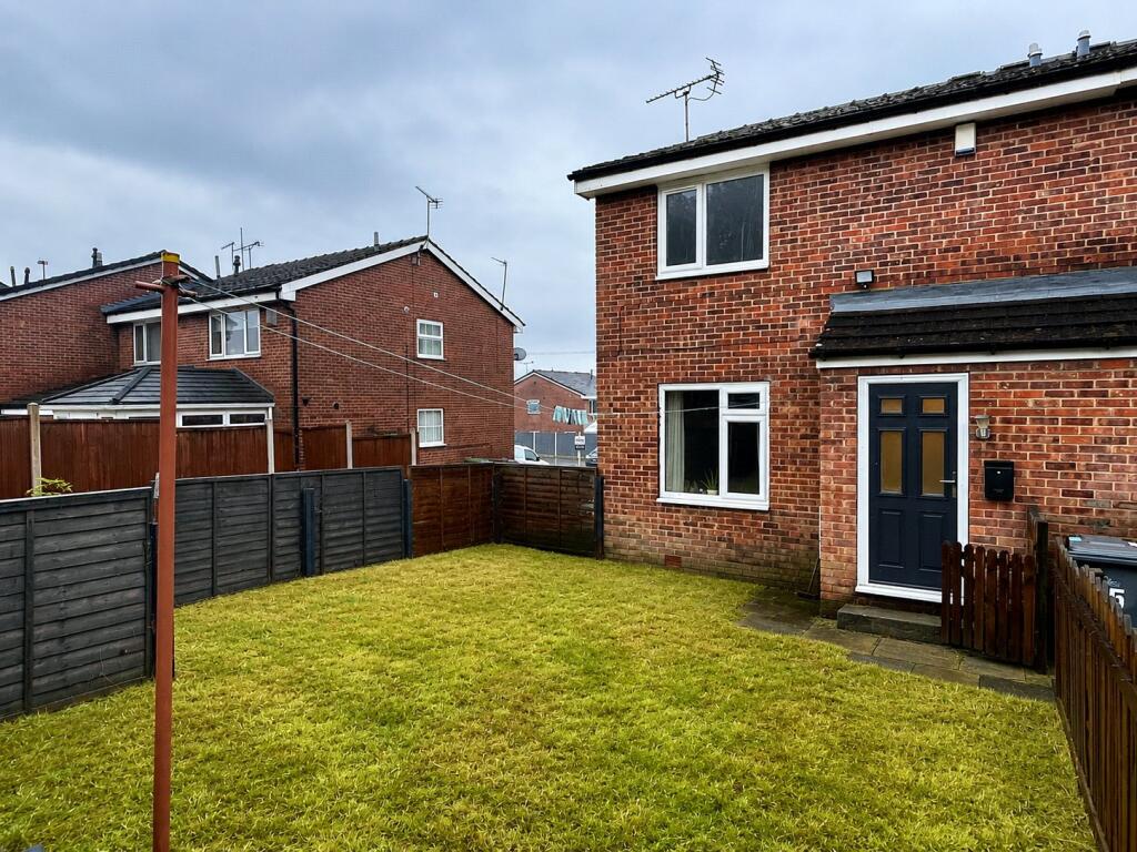 Main image of property: Springfield Close, Eckington, Sheffield, Derbyshire, S21