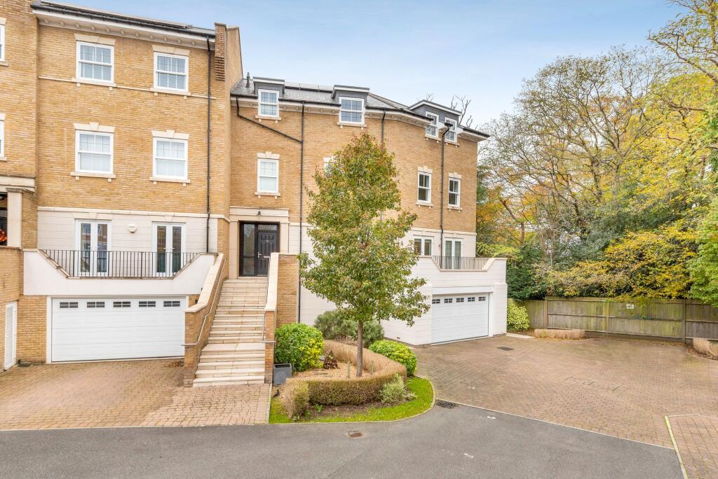 Main image of property: Beechcroft Close, Sunninghill