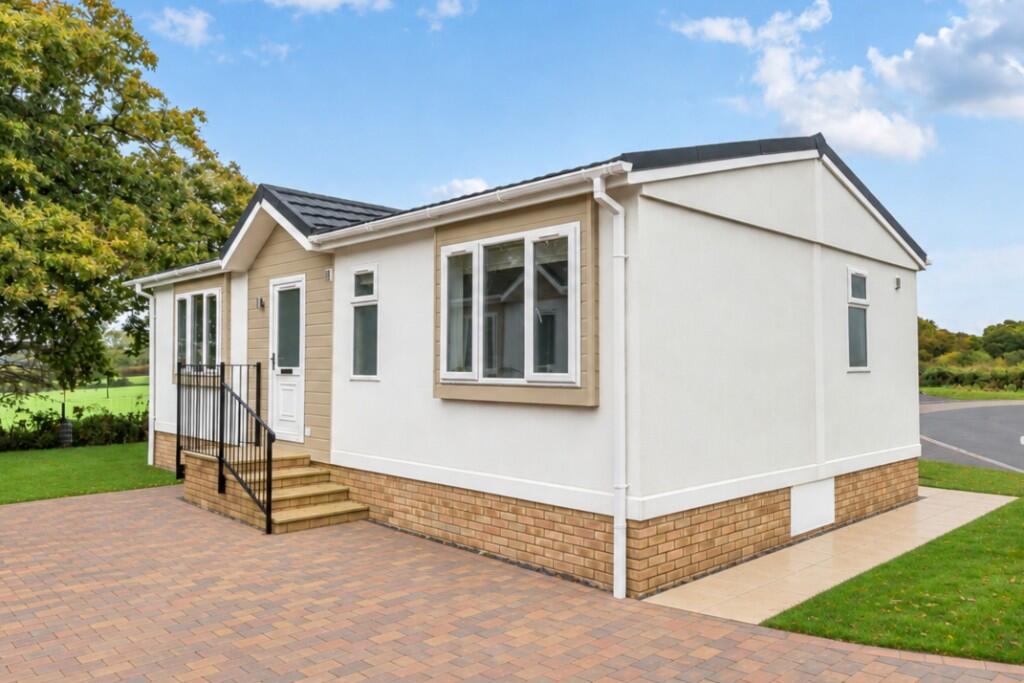 Main image of property: Bere Regis,
Wareham,
Dorset,
BH207LP