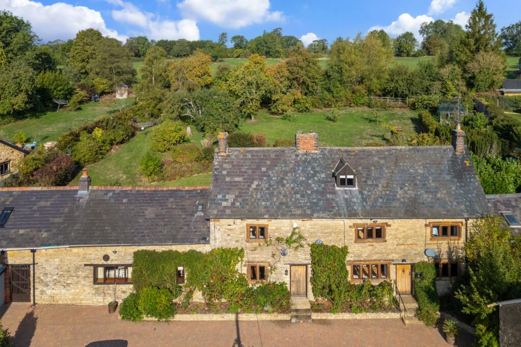 Main image of property: Wappenham Road, Helmdon, Brackley, Northamptonshire, NN13