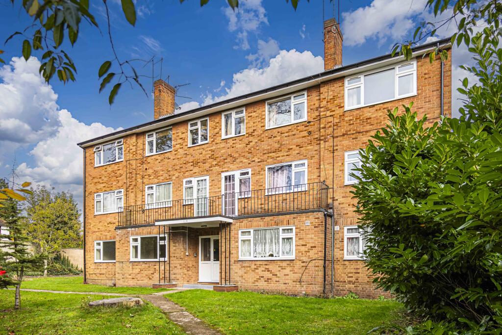Main image of property: Woodville Court, Hempstead Road, Watford, Herts, WD17