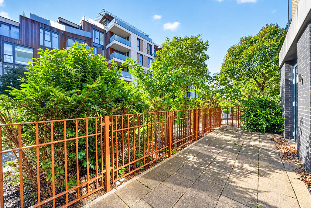 Main image of property: Quebec Way, Rotherhithe, SE16