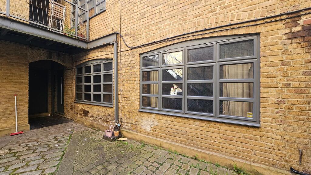 Main image of property: Curtain Road, London, EC2A