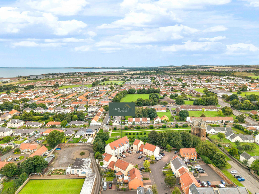 Main image of property: 18 Laburnum Arch Court, Prestonpans, Edinburgh, EH32 9GZ