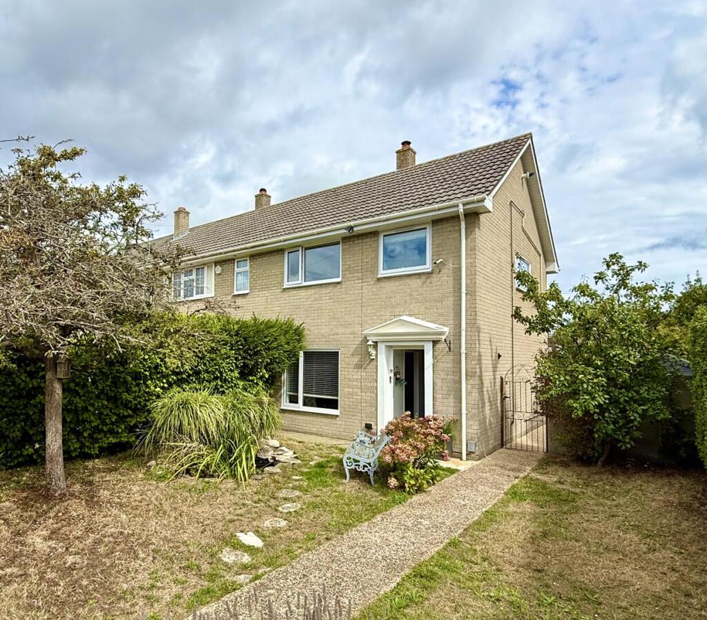 Main image of property: Meadowlands, Mudeford