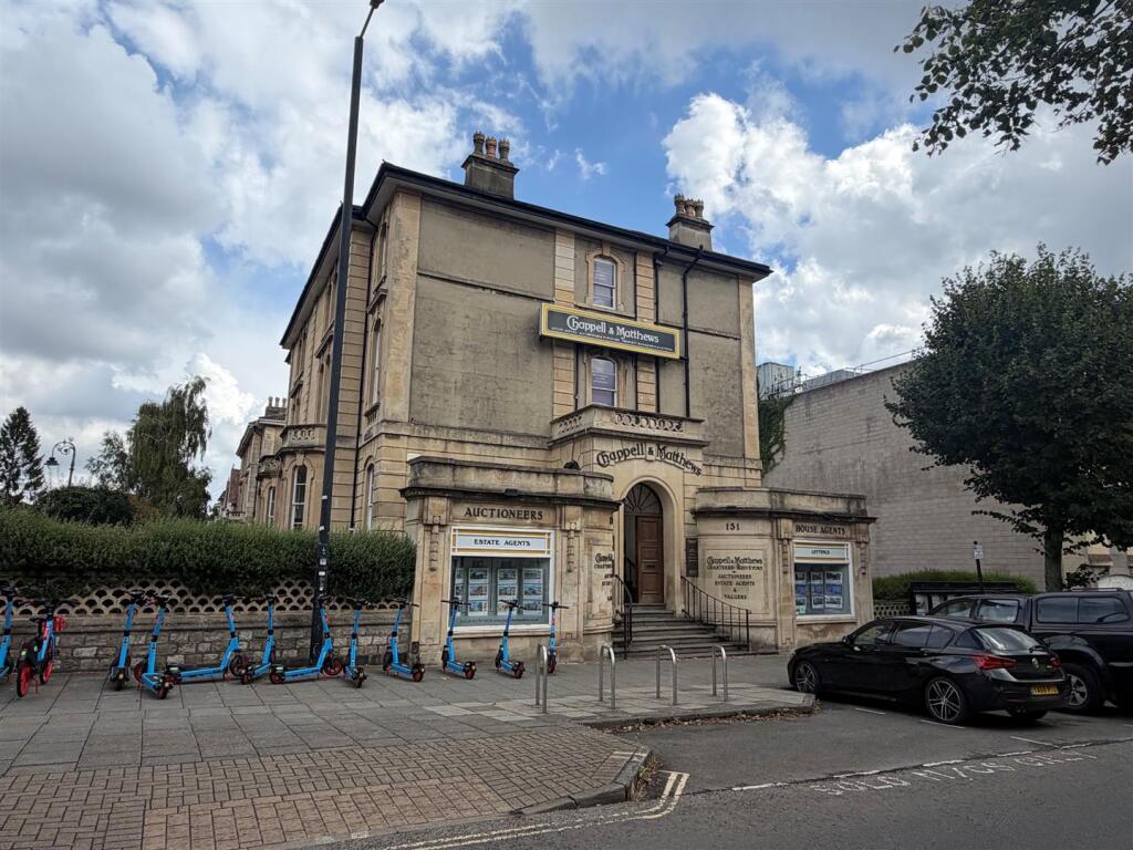 Main image of property: Whiteladies Road